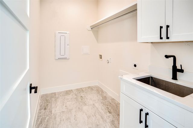 3611 S Versailles Avenue, Dallas, TX 75209