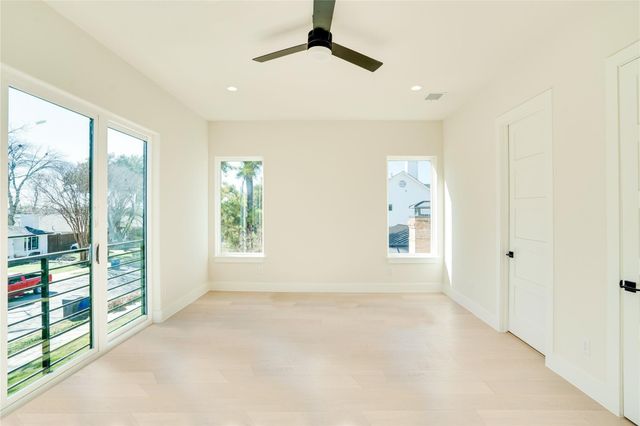 3611 S Versailles Avenue, Dallas, TX 75209