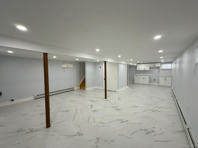 215-11 112 Avenue, Queens Village, NY 11429