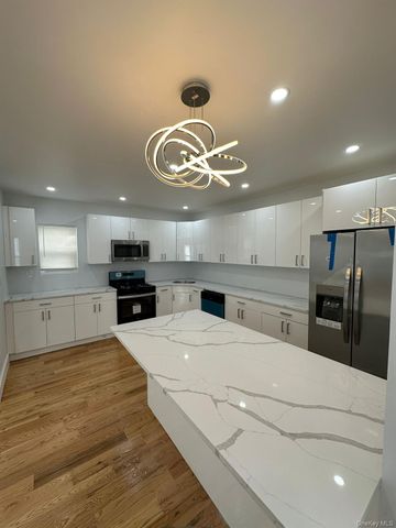 215-11 112 Avenue, Queens Village, NY 11429