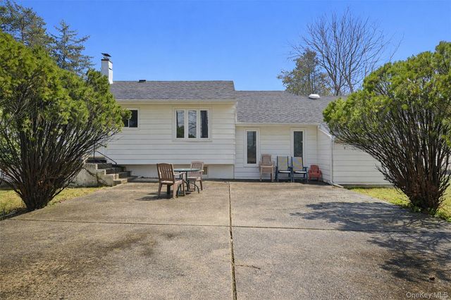 15 Hershel Terrace, Monsey, NY 10952