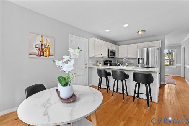 1402 Davis Ln, Hopewell, VA 23860