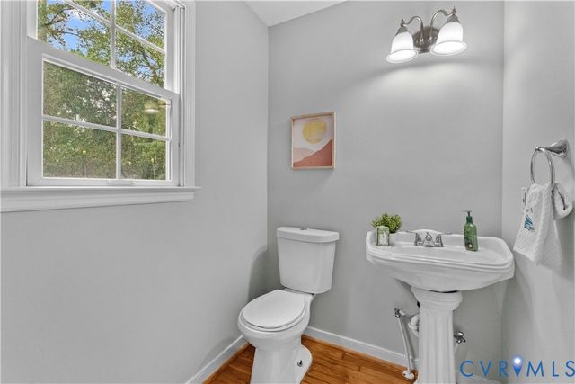 1402 Davis Ln, Hopewell, VA 23860