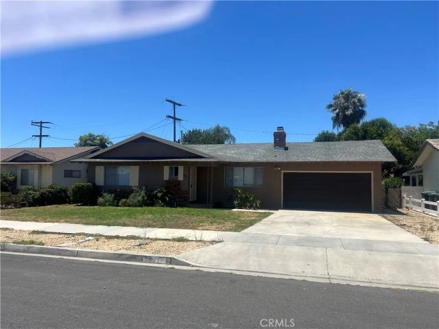 771 S Thompson, Hemet, CA 92543