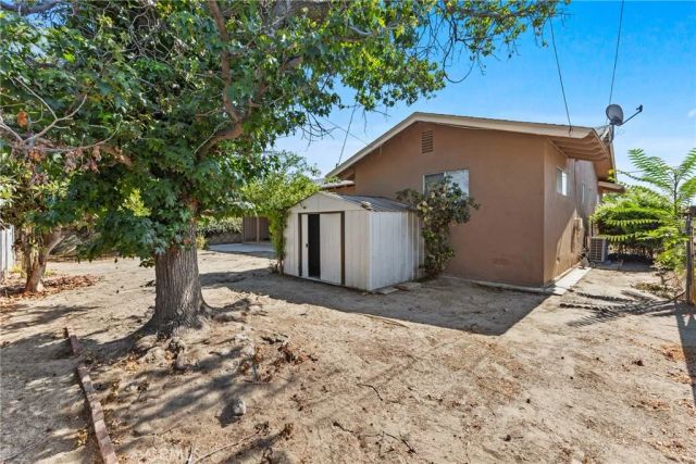 771 S Thompson, Hemet, CA 92543