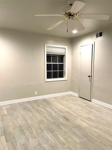 5131 Indigo Street, Houston, TX 77096