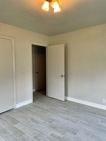 5131 Indigo Street, Houston, TX 77096