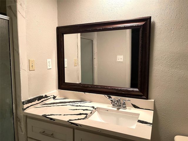 5131 Indigo Street, Houston, TX 77096