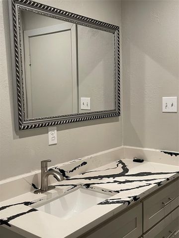 5131 Indigo Street, Houston, TX 77096