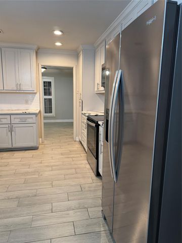 5131 Indigo Street, Houston, TX 77096