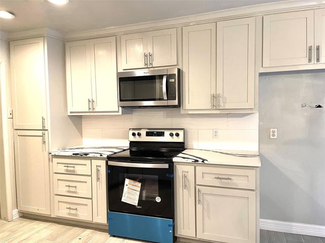 5131 Indigo Street, Houston, TX 77096