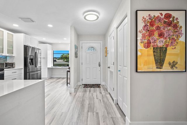 42 STRATFORD Lane W D, Boynton Beach, FL 33436