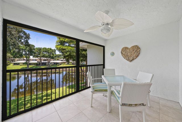 42 STRATFORD Lane W D, Boynton Beach, FL 33436