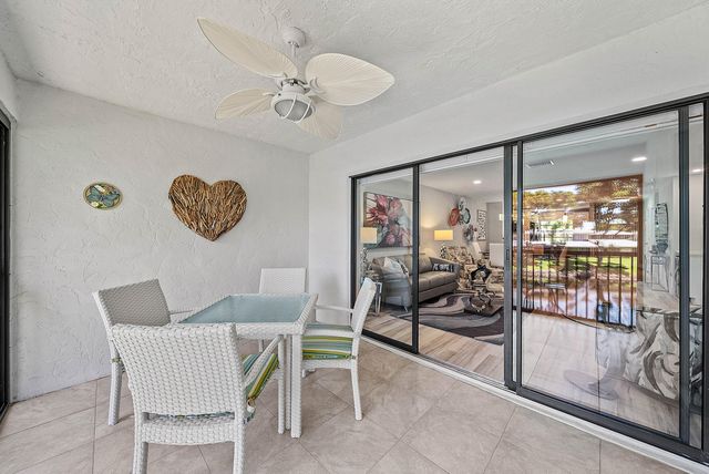 42 STRATFORD Lane W D, Boynton Beach, FL 33436