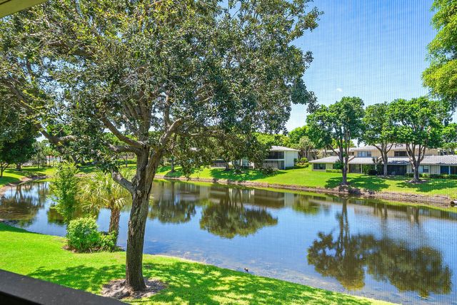 42 STRATFORD Lane W D, Boynton Beach, FL 33436