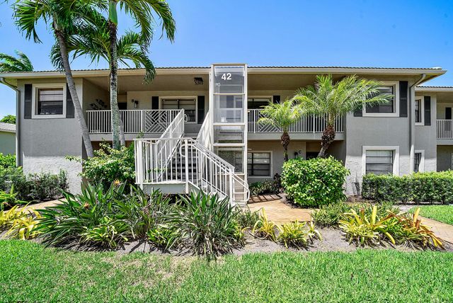 42 STRATFORD Lane W D, Boynton Beach, FL 33436