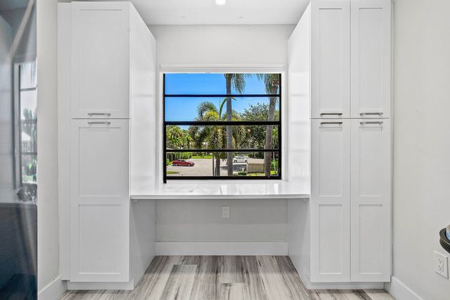 42 STRATFORD Lane W D, Boynton Beach, FL 33436