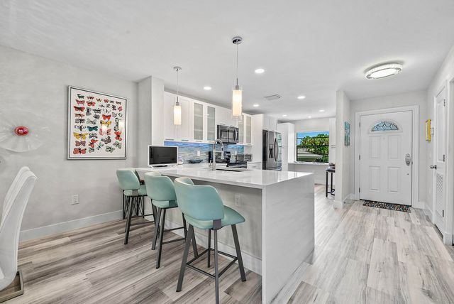 42 STRATFORD Lane W D, Boynton Beach, FL 33436