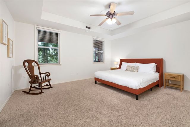 2017 NW Desoto Drive, Bentonville, AR 72712