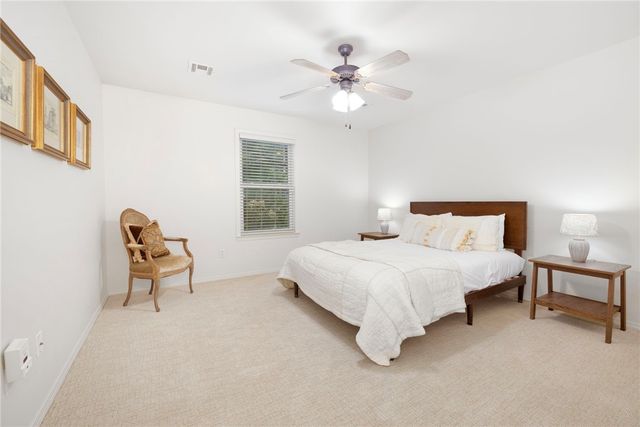 2017 NW Desoto Drive, Bentonville, AR 72712