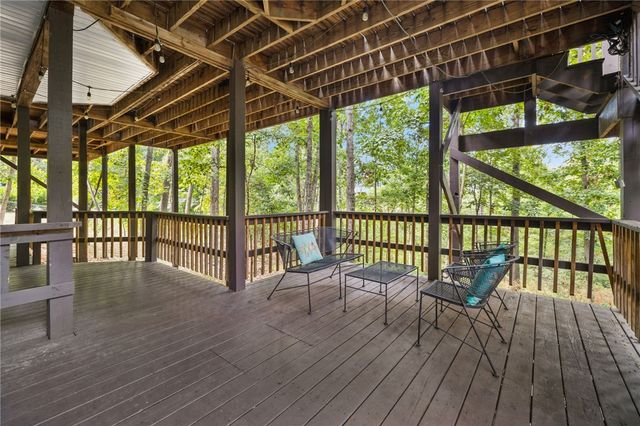 2017 NW Desoto Drive, Bentonville, AR 72712