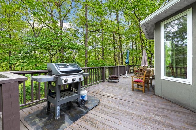 2017 NW Desoto Drive, Bentonville, AR 72712