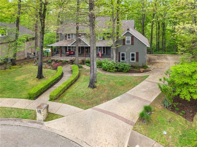 2017 NW Desoto Drive, Bentonville, AR 72712