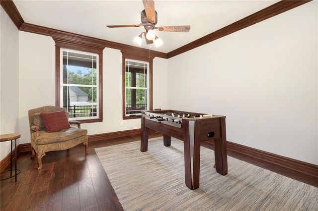 2017 NW Desoto Drive, Bentonville, AR 72712