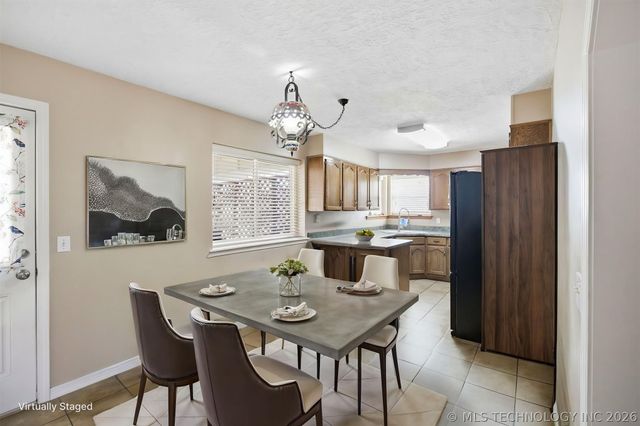 8329 N 118th East Avenue, Owasso, OK 74055