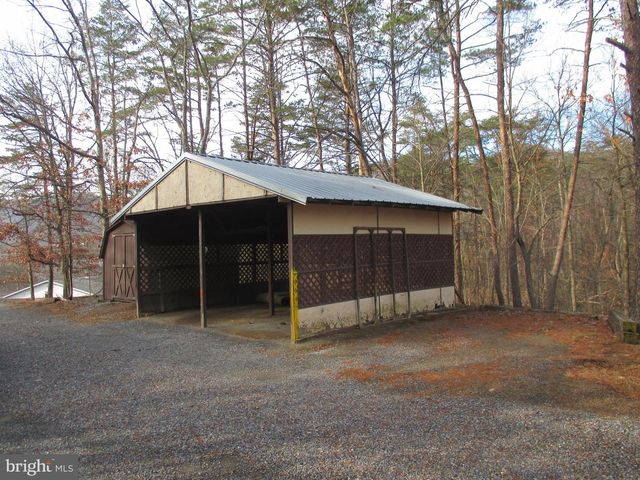 101 HOWDYSHELL HILL RD, Keyser, WV 26726