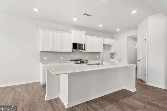 5606 Rosehall Place, South Fulton, GA 30349