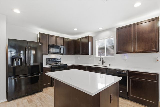 105 Honeysuckle Court, Fate, TX 75189