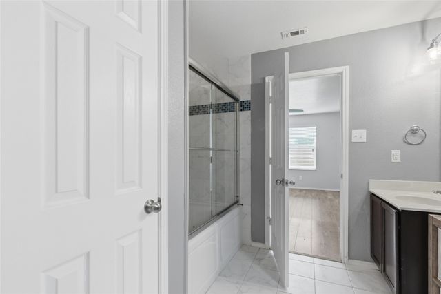 105 Honeysuckle Court, Fate, TX 75189