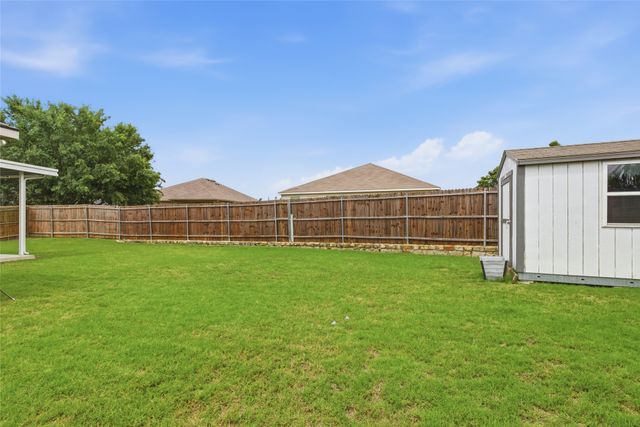 105 Honeysuckle Court, Fate, TX 75189