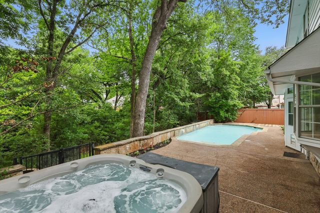 4204 Crescent Drive, Flower Mound, TX 75028