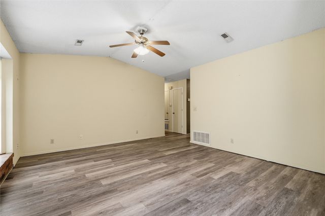 4401 S 4th Street, Broken Arrow, OK 74011