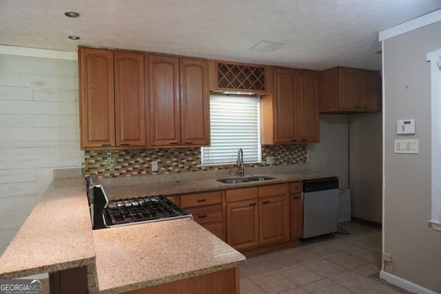 6436 Alpine Road, Rex, GA 30273