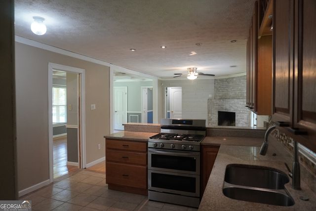 6436 Alpine Road, Rex, GA 30273