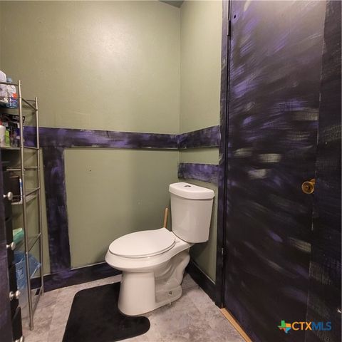706 S 1st Street, Copperas Cove, TX 76522