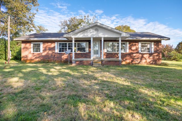 6615 Briar Hill Road, Paris, KY 40361