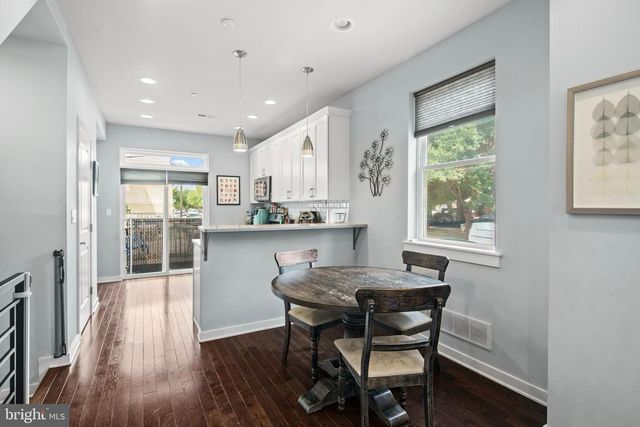 101 MERCY ST, Philadelphia, PA 19148