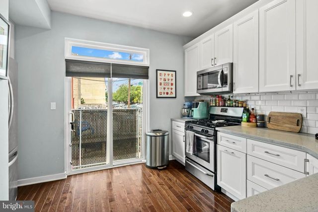 101 MERCY ST, Philadelphia, PA 19148