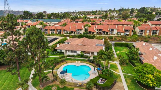 7063 Estrella De Mar Road, Carlsbad, CA 92009