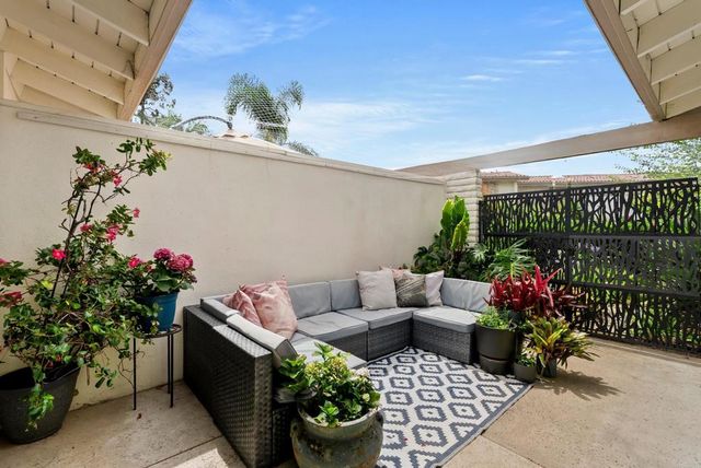 7063 Estrella De Mar Road, Carlsbad, CA 92009