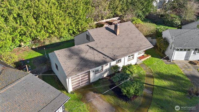 18016 N Park Ave North, Shoreline, WA 98133