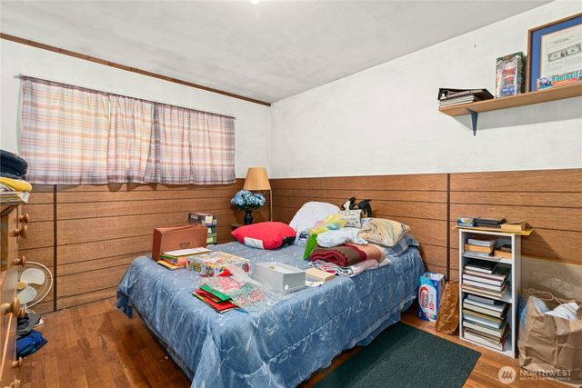 18016 N Park Ave North, Shoreline, WA 98133