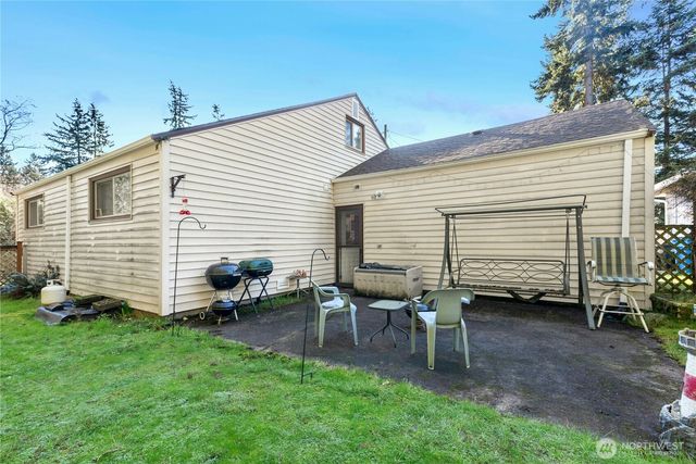 18016 N Park Ave North, Shoreline, WA 98133