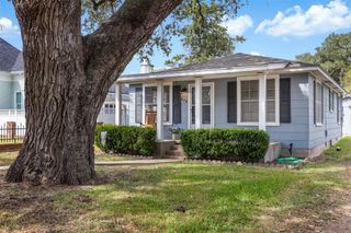 428 Preston Street, Columbus, TX 78934