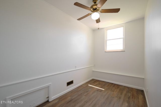2107 Tipton Station Rd, Knoxville, TN 37920
