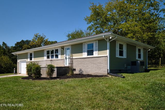 2107 Tipton Station Rd, Knoxville, TN 37920